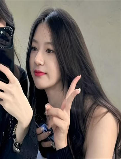 【迷你剧幕后故事】百合潮湿的欲望的拍摄过程中的艰辛与突破 揭示艺术创作的艰辛与快乐