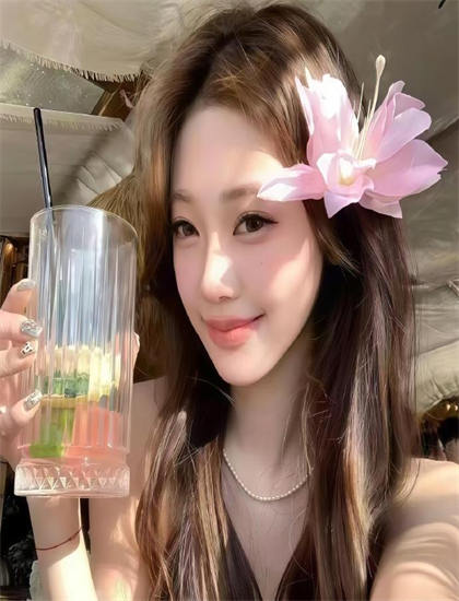 《猎杀U571》转折点解构分析震撼人心的：剧情发展与角色转变